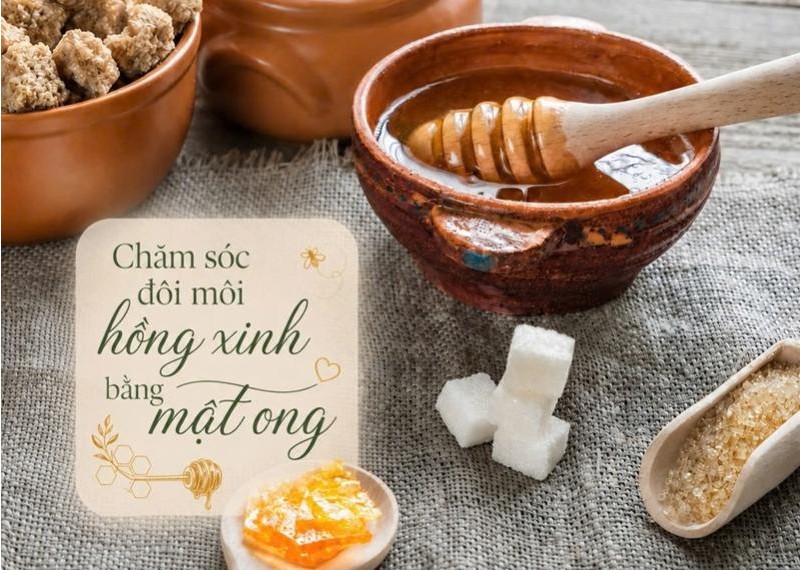 Cách chăm sóc đôi môi hồng xinh bằng mật ong